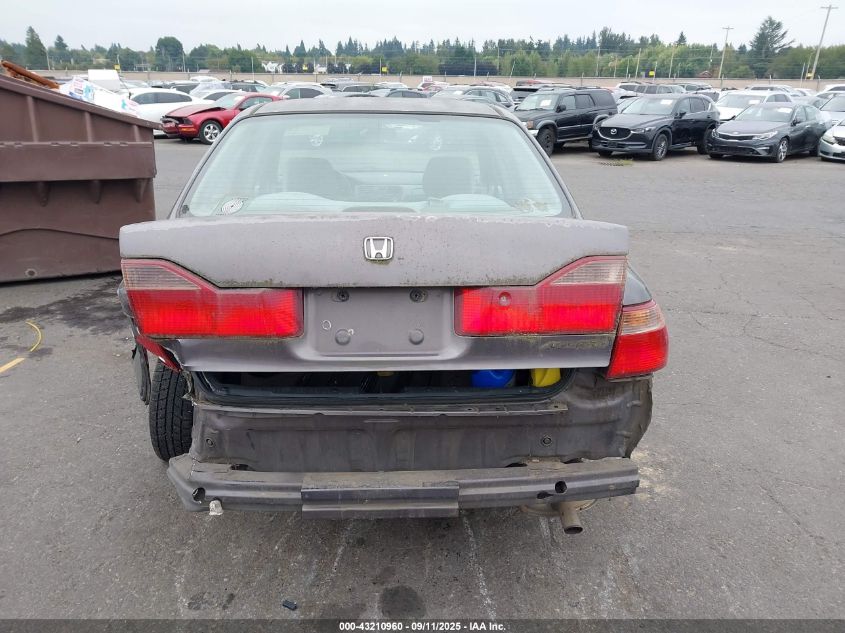 1998 Honda Accord Lx VIN: 1HGCG5645WA167880 Lot: 43210960