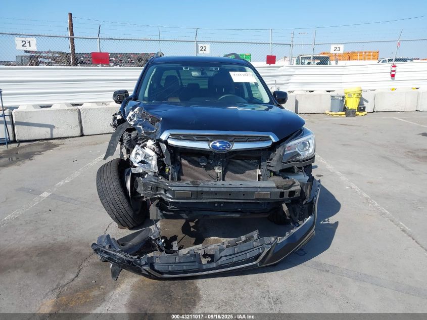 2017 Subaru Forester 2.5I Touring VIN: JF2SJAWCXHH565187 Lot: 43211017