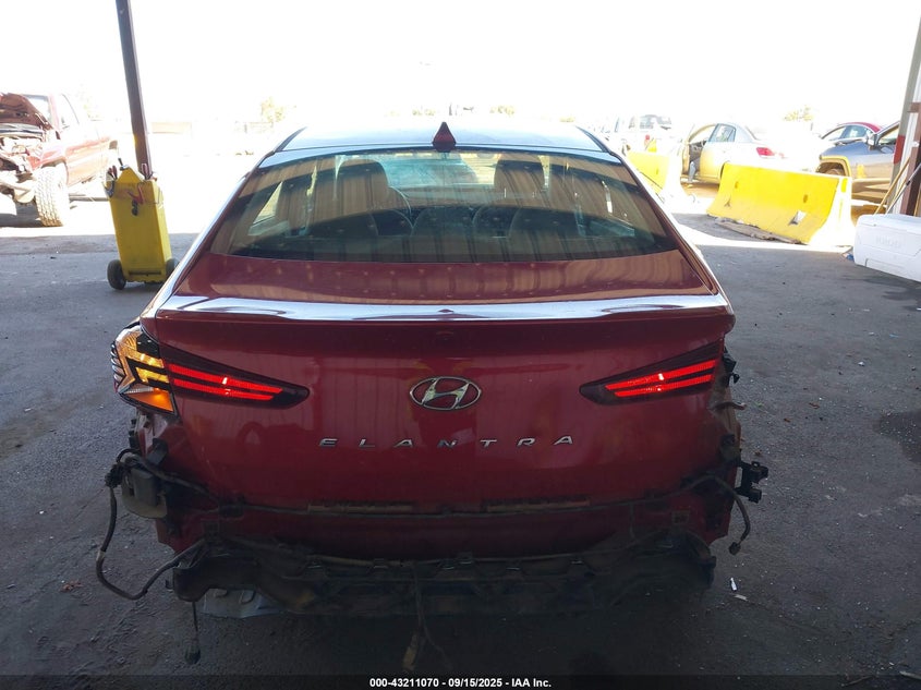 2019 Hyundai Elantra Sel VIN: 5NPD84LF1KH437903 Lot: 43211070