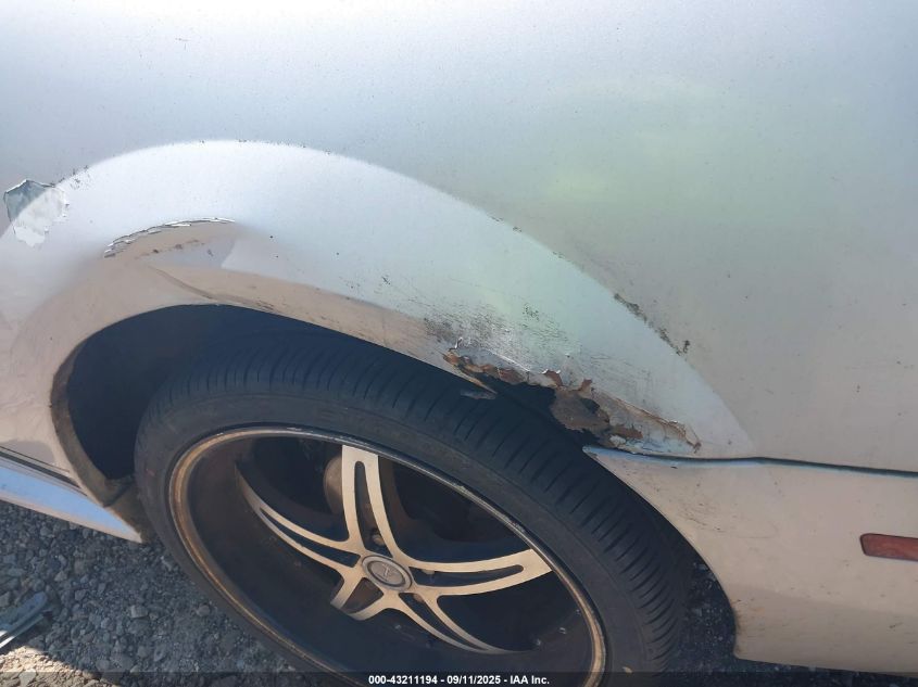 2000 Ford Mustang VIN: 1FAFP4043YF257491 Lot: 43211194