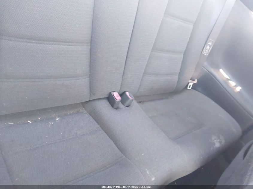 2000 Ford Mustang VIN: 1FAFP4043YF257491 Lot: 43211194