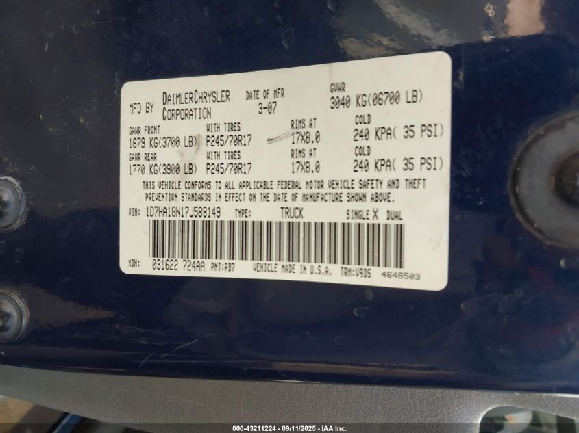 2007 Dodge Ram 1500 Slt VIN: 1D7HA18N17J588149 Lot: 43211224