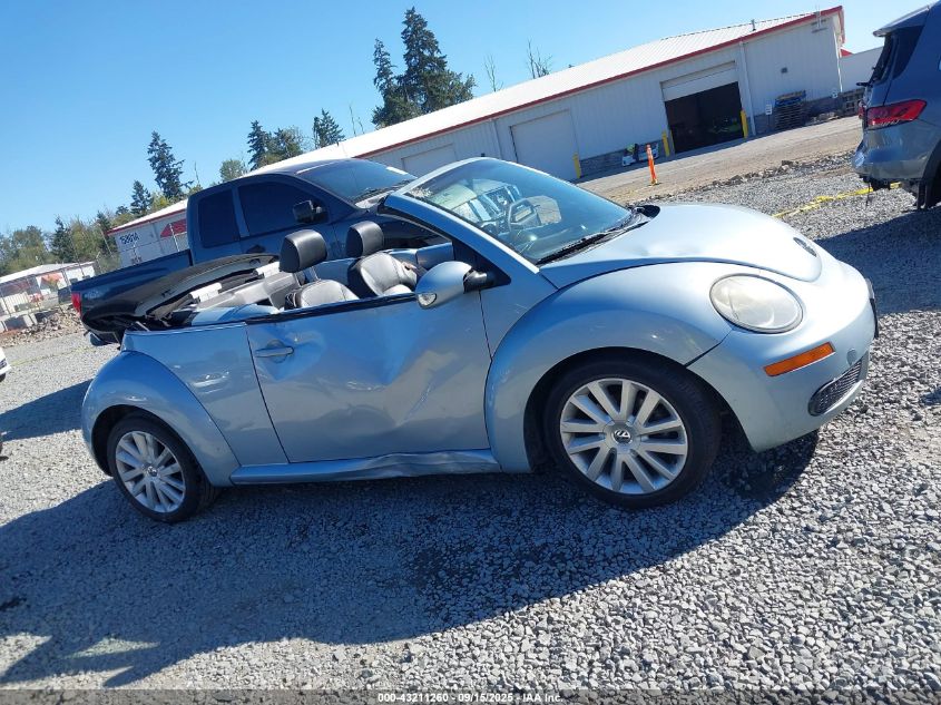 2010 Volkswagen New Beetle 2.5L VIN: 3VWRG3AL3AM008117 Lot: 43211260