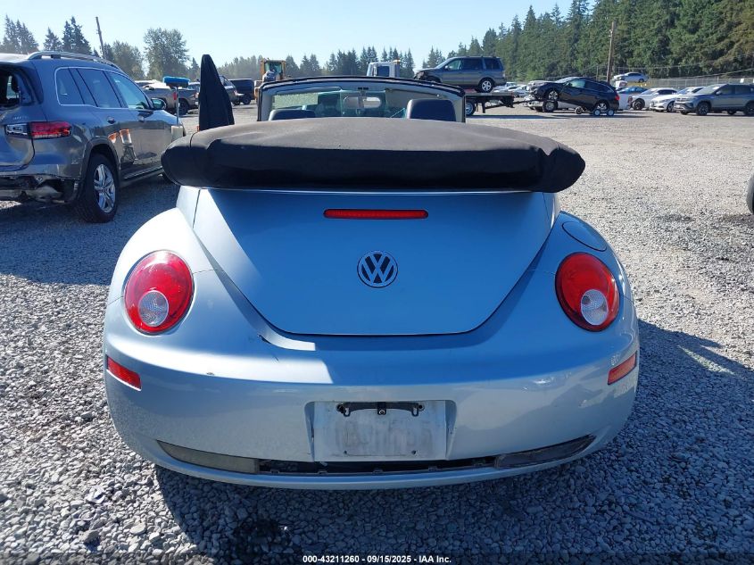 2010 Volkswagen New Beetle 2.5L VIN: 3VWRG3AL3AM008117 Lot: 43211260
