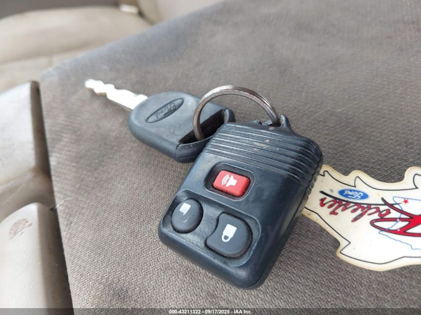 2005 Ford F-150 Fx4/Lariat/Xl/Xlt VIN: 1FTPX14505NB93525 Lot: 43211322