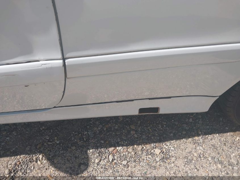 2001 Mercedes-Benz Clk 320 VIN: WDBLK65G91T056291 Lot: 43211352