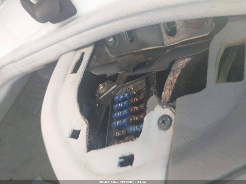 2001 Mercedes-Benz Clk 320 VIN: WDBLK65G91T056291 Lot: 43211352