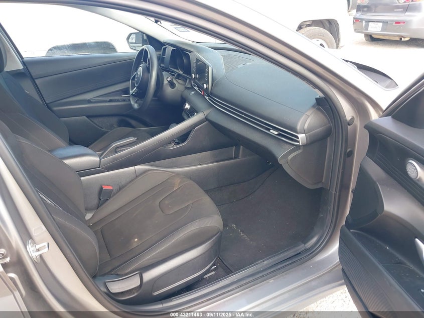 2023 HYUNDAI ELANTRA SEL - KMHLM4AG7PU435987