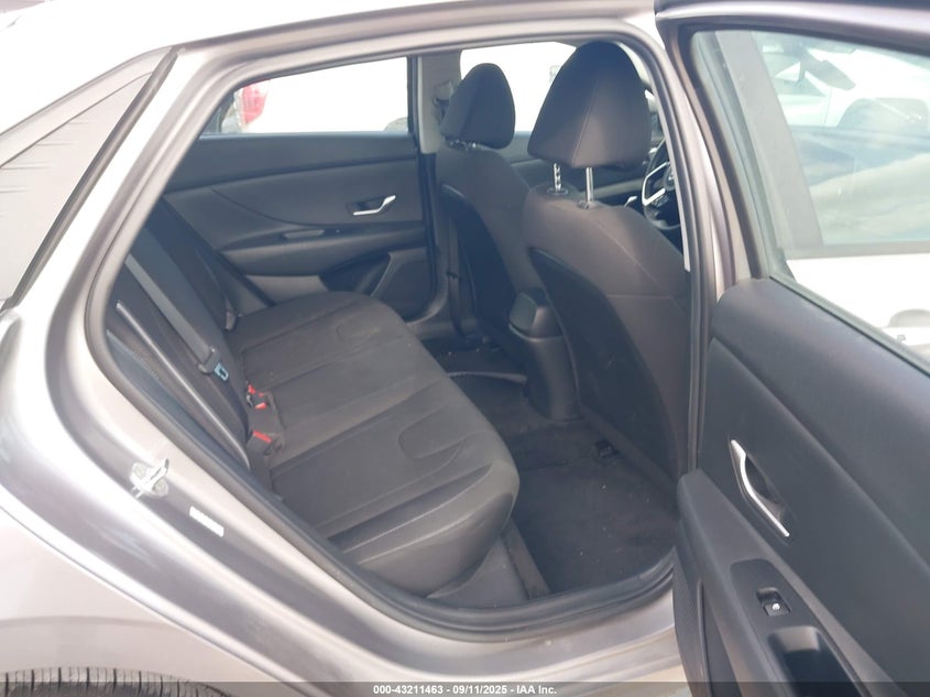 2023 HYUNDAI ELANTRA SEL - KMHLM4AG7PU435987