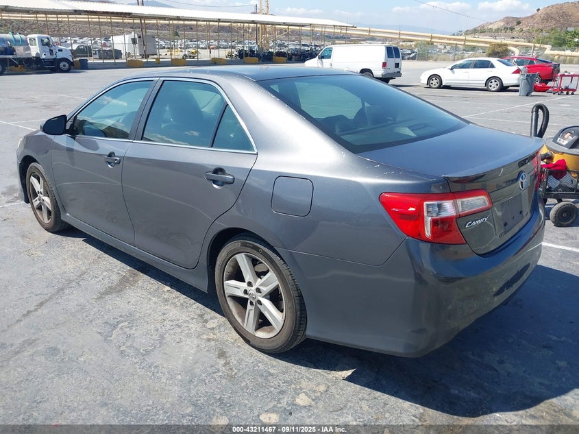4T1BF1FK5CU162866 2012 TOYOTA CAMRY photo no. 3