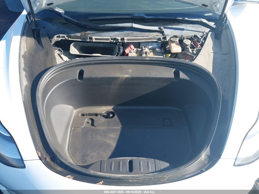 2020 Tesla Model 3 Standard Range Plus Rear-Wheel Drive/Standard Range Rear-Wheel Drive VIN: 5YJ3E1EA5LF634030 Lot: 43211520