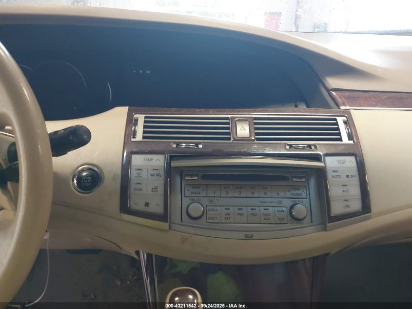 2010 Toyota Avalon Limited VIN: 4T1BK3DB1AU362330 Lot: 43211542