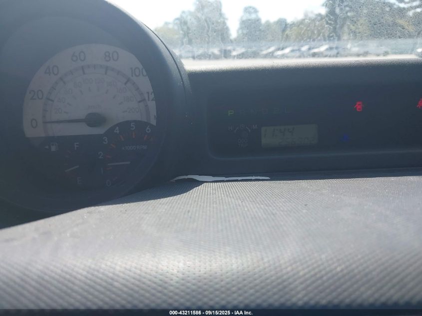 2005 Scion Xb VIN: JTLKT324450215619 Lot: 43211586