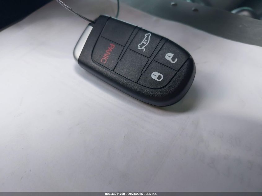 2011 Dodge Charger VIN: 2B3CL3CG2BH525995 Lot: 43211700