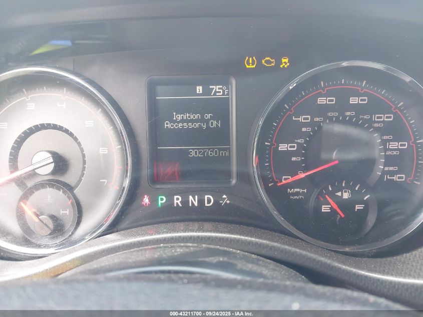 2011 Dodge Charger VIN: 2B3CL3CG2BH525995 Lot: 43211700