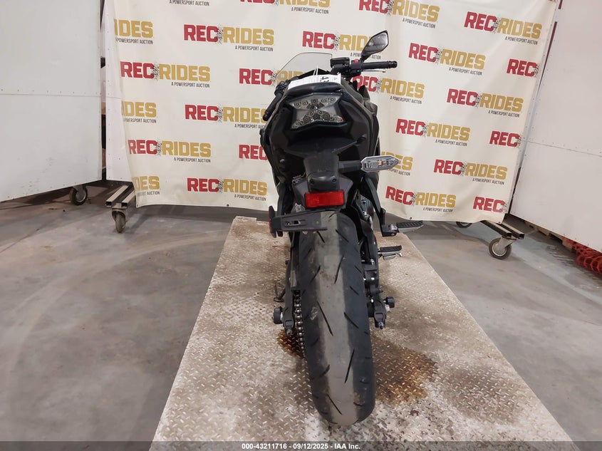 2024 Kawasaki Ex650 P VIN: ML5EXEP12RDAC1511 Lot: 43211716