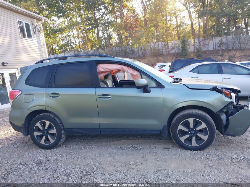 2018 Subaru Forester 2.5I Premium VIN: JF2SJAEC7JH474675 Lot: 43211851