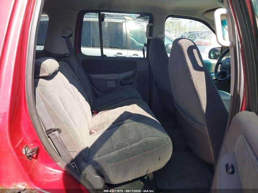 2002 Ford Explorer Xlt VIN: 1FMZU73E32UA08581 Lot: 43211870