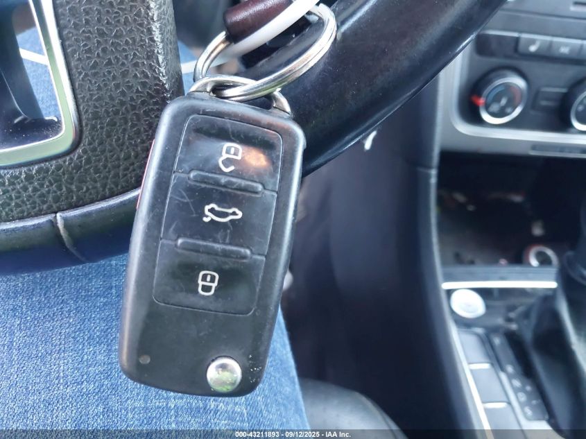 2015 Volkswagen Passat 1.8T Limited Edition VIN: 1VWAT7A35FC084351 Lot: 43211893