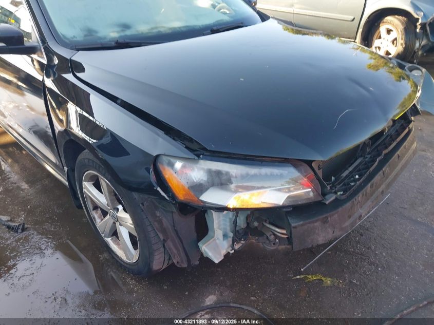 2015 Volkswagen Passat 1.8T Limited Edition VIN: 1VWAT7A35FC084351 Lot: 43211893