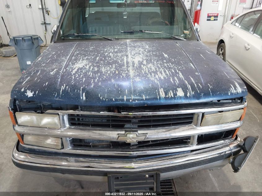 1994 Chevrolet Gmt-400 C1500 VIN: 2GCEC19K2R1212228 Lot: 43211932