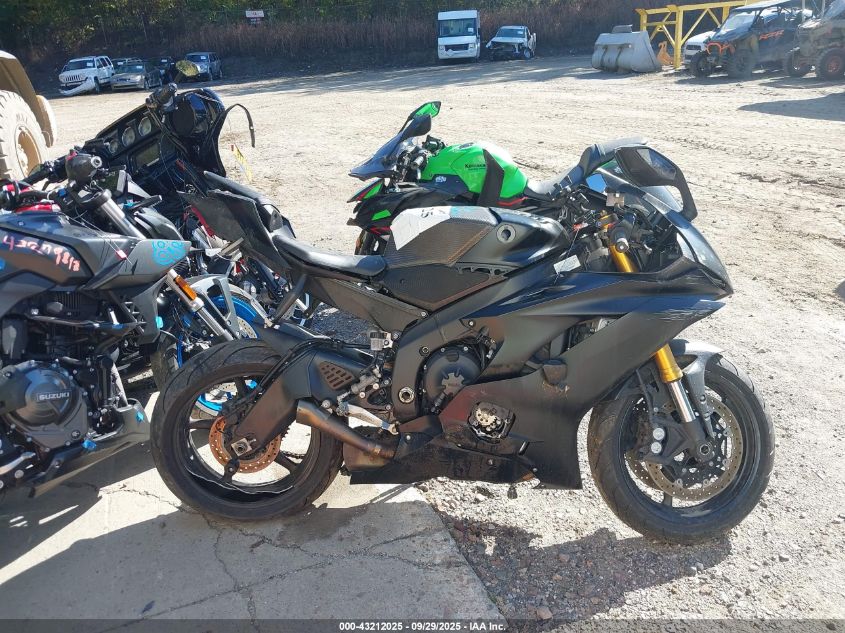 2017 Yamaha Yzfr6 VIN: JYARJ28E1HA000767 Lot: 43212025