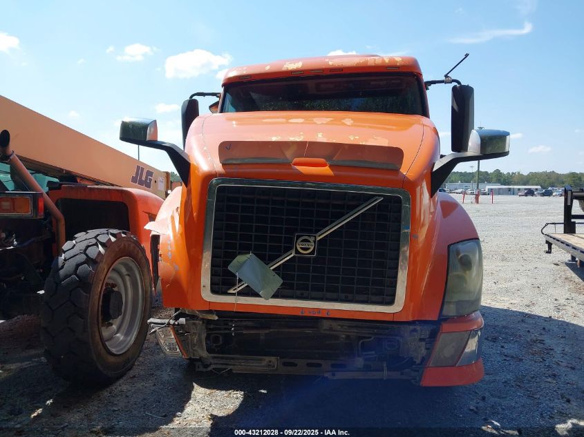 2014 Volvo Vn Vnl VIN: 4V4NC9EH1EN158216 Lot: 43212028