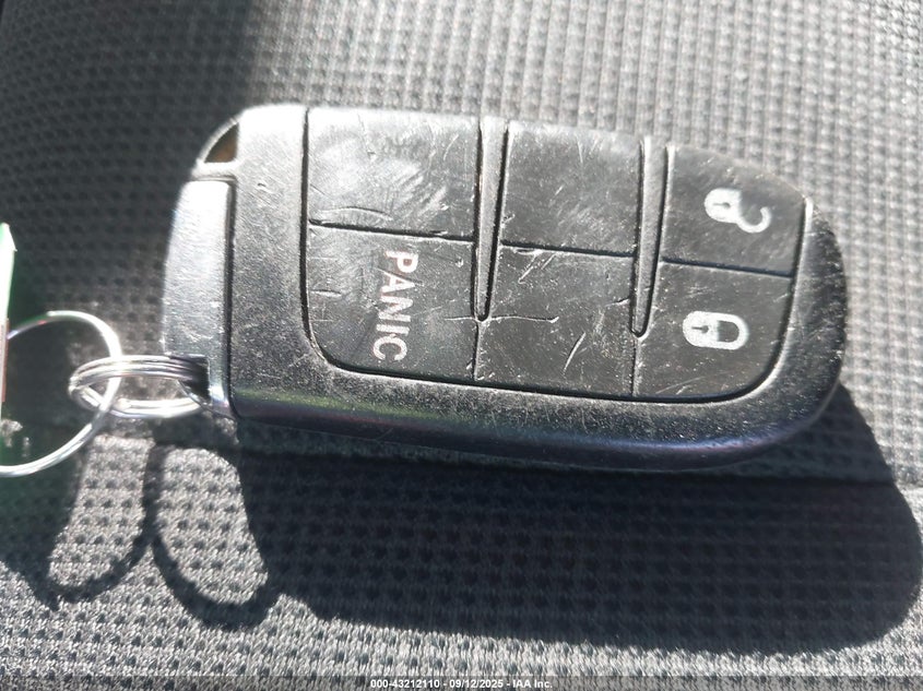 2017 DODGE DURANGO SXT RWD - 1C4RDHAG5HC906211