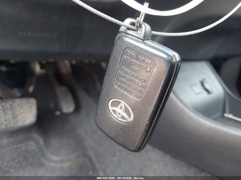 2013 Toyota Prius Three Se VIN: JTDKN3DU2D5607762 Lot: 43212202