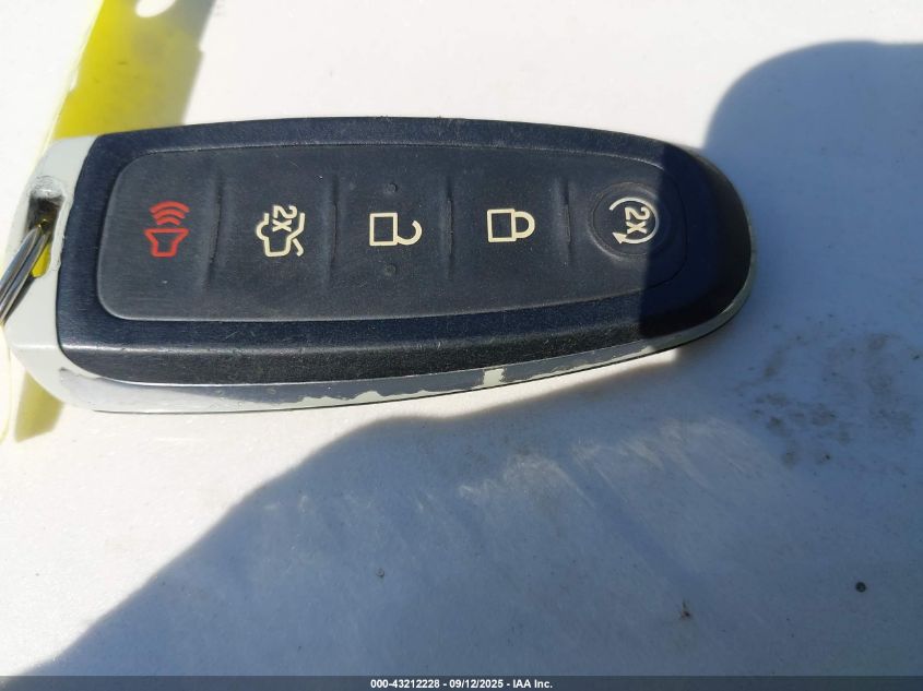 2014 Ford Escape Titanium VIN: 1FMCU0JX7EUB56884 Lot: 43212228