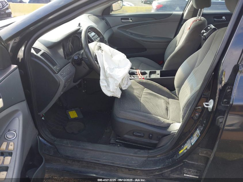 2013 HYUNDAI SONATA GLS - 5NPEB4AC1DH592825