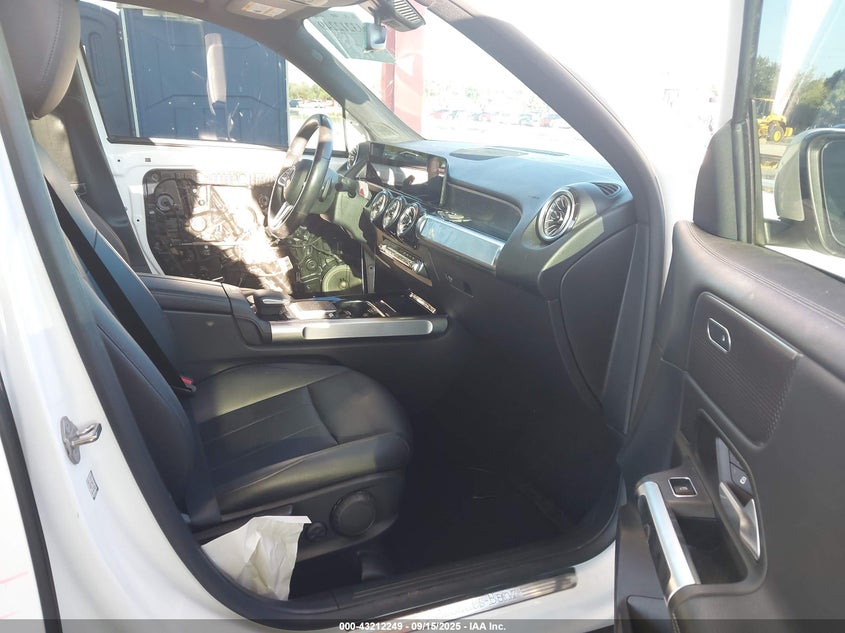 2022 MERCEDES-BENZ GLB 250 - W1N4M4GB7NW189926