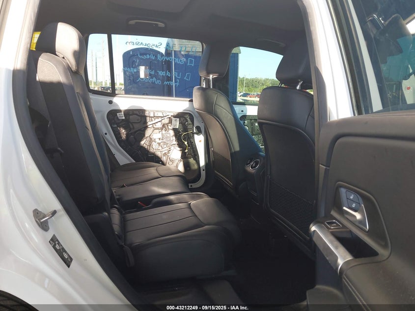 2022 MERCEDES-BENZ GLB 250 - W1N4M4GB7NW189926