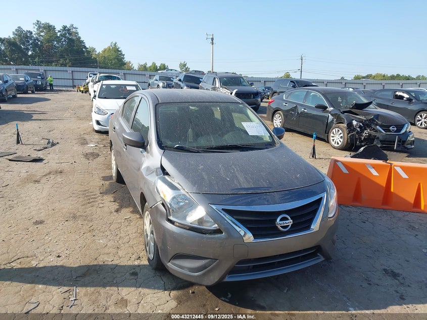 NISSAN VERSA 1.6 S+