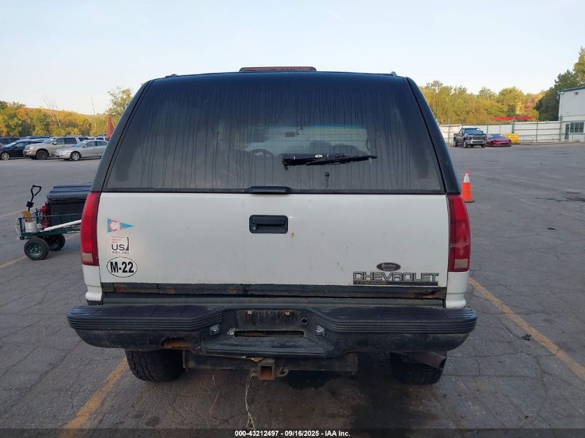 1999 Chevrolet Tahoe VIN: 3GNEK18RXXG158979 Lot: 43212497