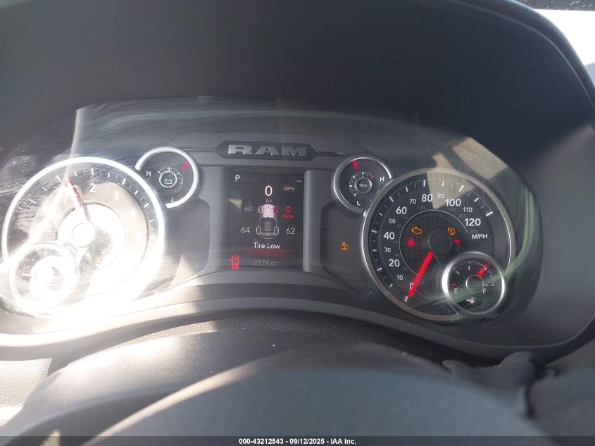 2025 Ram 2500 Tradesman 4X4 6'4 Box VIN: 3C6UR5CJ0SG568957 Lot: 43212543