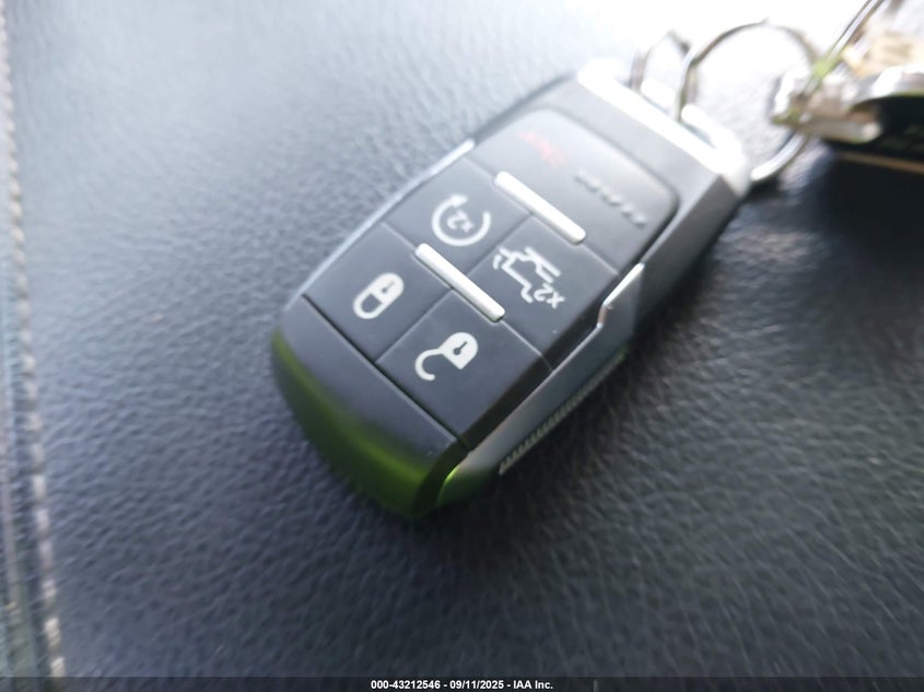 2022 Ram 3500 Laramie 4X4 8' Box VIN: 3C63RRJL6NG179915 Lot: 43212546