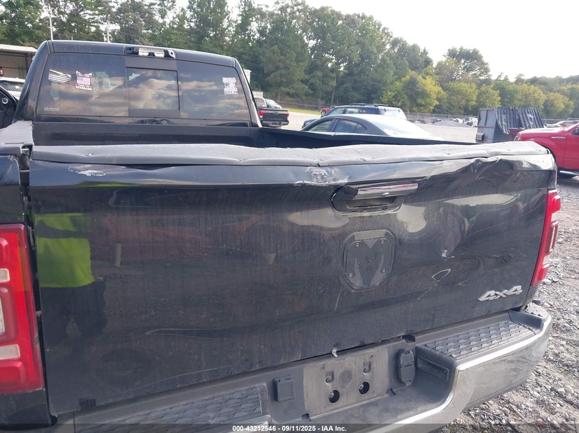 2022 Ram 3500 Laramie 4X4 8' Box VIN: 3C63RRJL6NG179915 Lot: 43212546