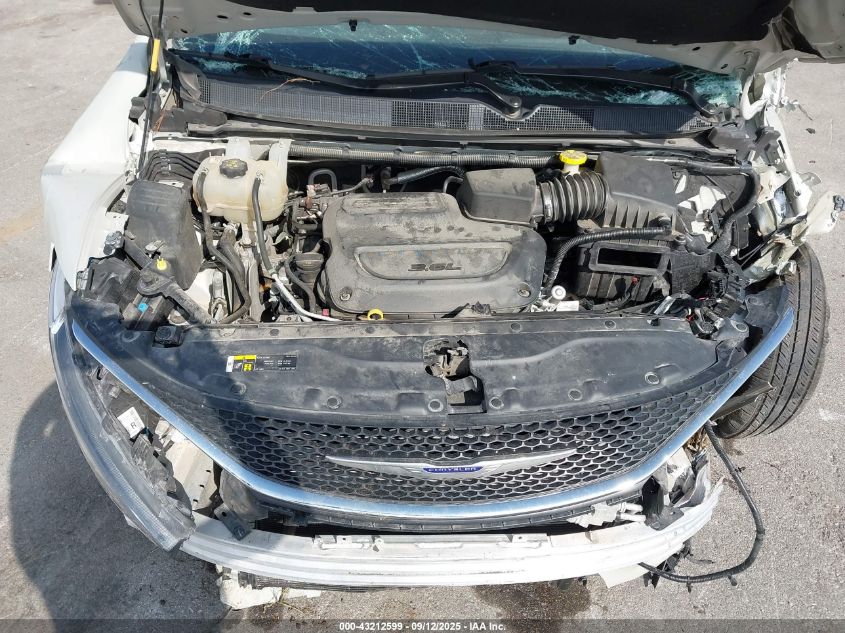 2020 Chrysler Pacifica Touring L VIN: 2C4RC1BGXLR132482 Lot: 43212599