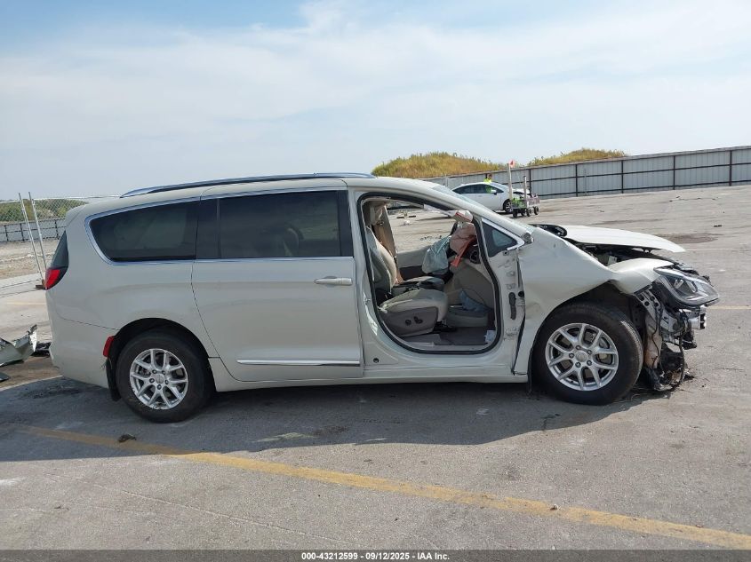 2020 Chrysler Pacifica Touring L VIN: 2C4RC1BGXLR132482 Lot: 43212599