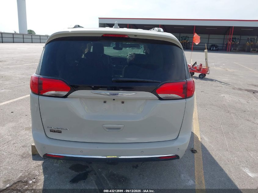 2020 Chrysler Pacifica Touring L VIN: 2C4RC1BGXLR132482 Lot: 43212599