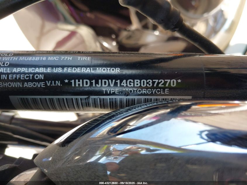 2016 Harley-Davidson Flstn Softail Deluxe VIN: 1HD1JDV14GB037270 Lot: 43212680