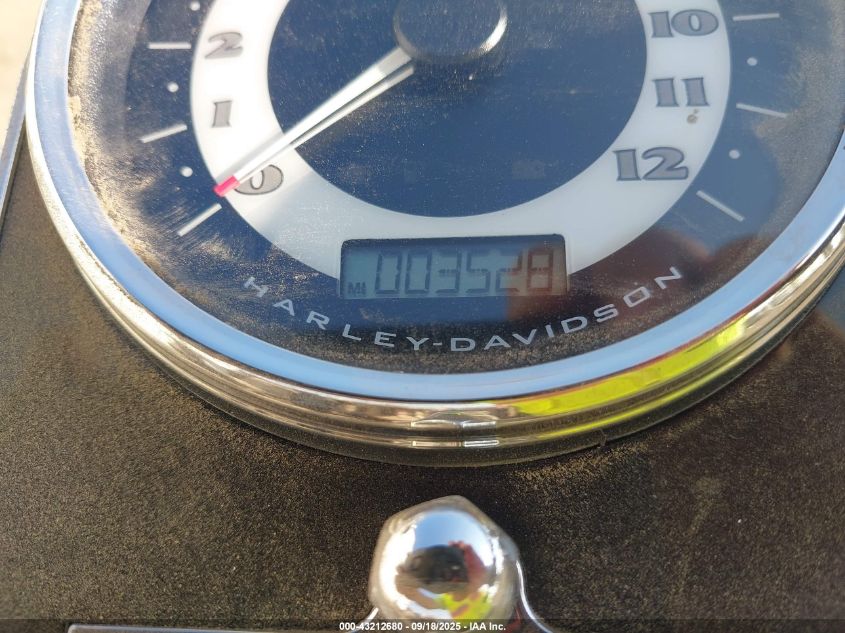 2016 Harley-Davidson Flstn Softail Deluxe VIN: 1HD1JDV14GB037270 Lot: 43212680