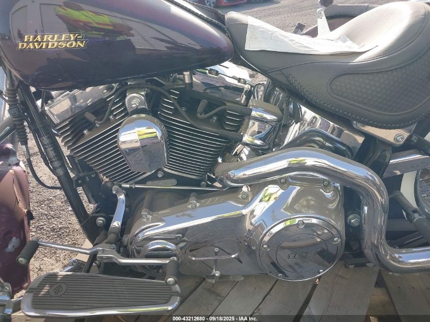 2016 Harley-Davidson Flstn Softail Deluxe VIN: 1HD1JDV14GB037270 Lot: 43212680