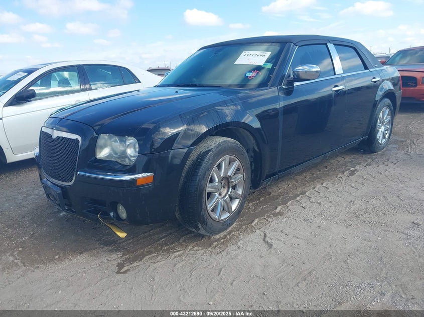 Vin: 2c3ca6ct1ah211079, lot: 43707183, chrysler 300c hemi 20102