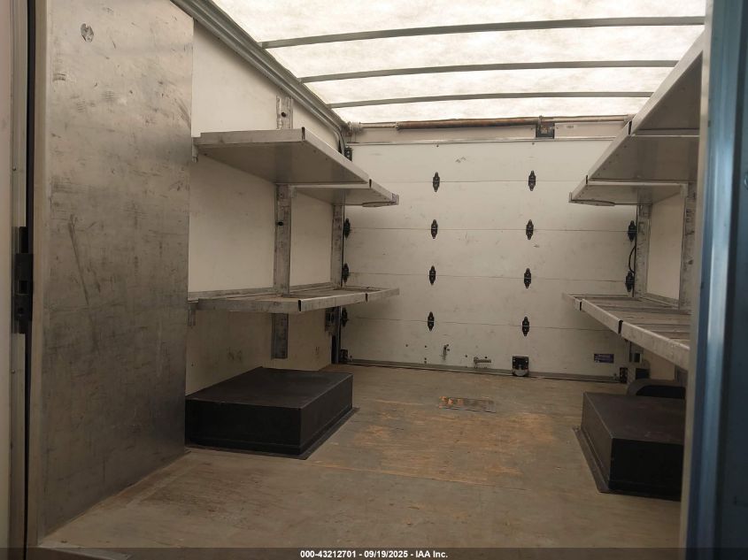 2022 Chevrolet Express Cutaway Work Van VIN: 1GB3GSC77N1251021 Lot: 43212701