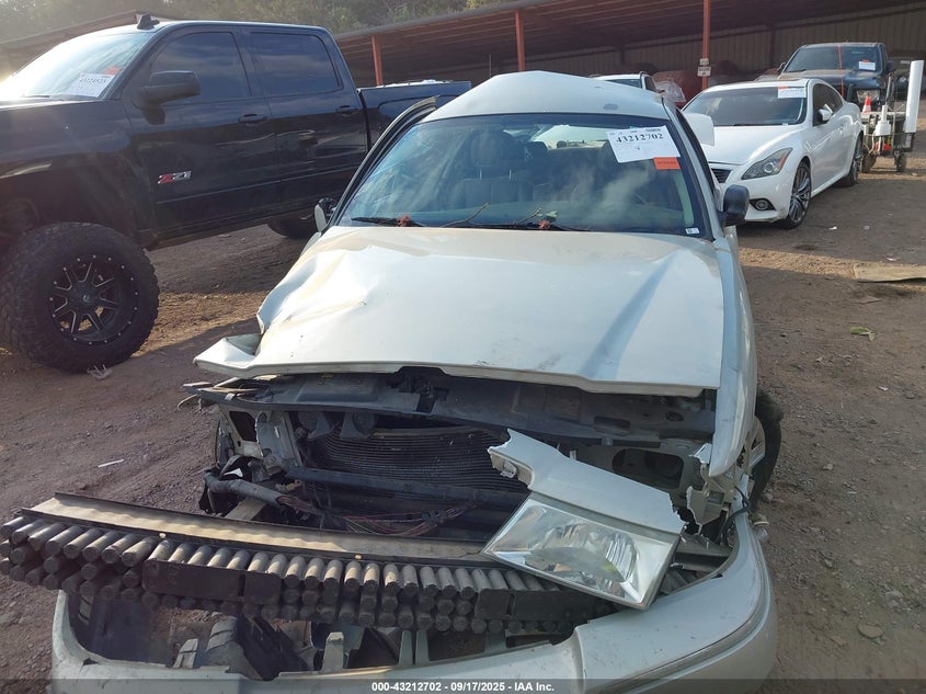 2005 Mercury Grand Marquis Gs VIN: 2MEFM74W85X618499 Lot: 43212702