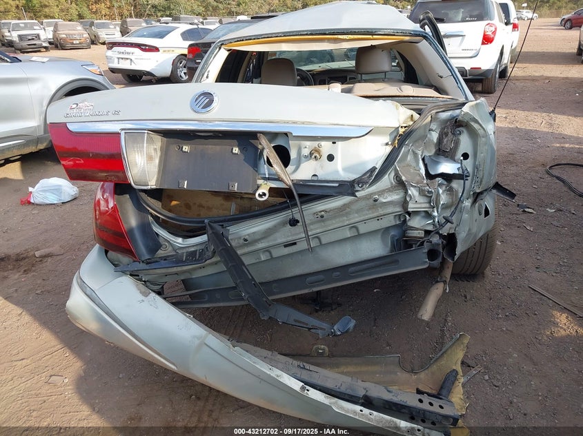 2005 Mercury Grand Marquis Gs VIN: 2MEFM74W85X618499 Lot: 43212702