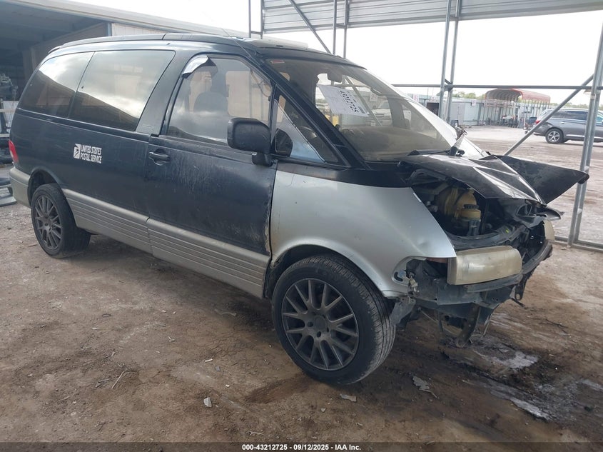 TOYOTA PREVIA 1996. Lot# 43212725. VIN TCR101233447. Photo 1