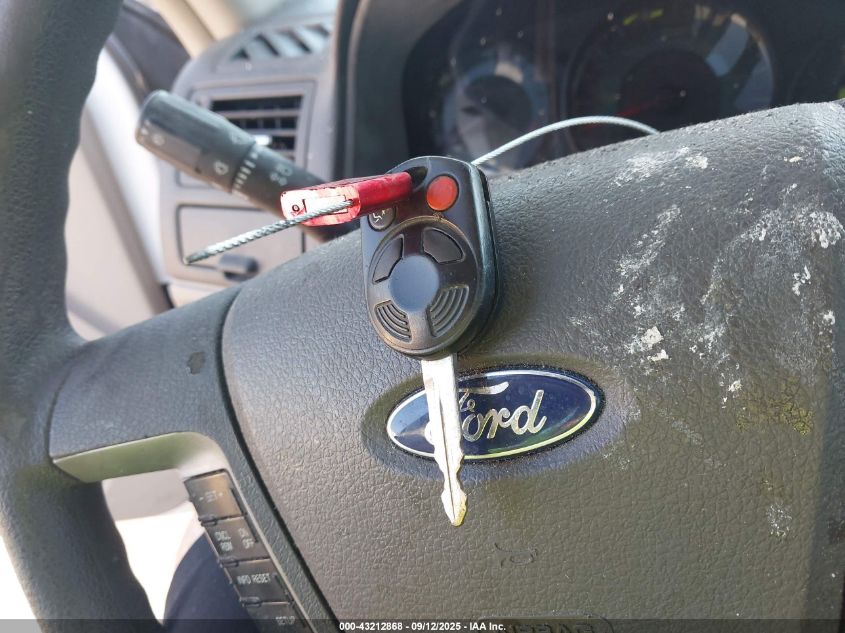 2010 Ford Fusion Se VIN: 3FAHP0HA6AR305716 Lot: 43212868